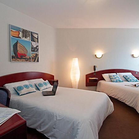 Hotel Le Ty-Lann Saint-Ave Luaran gambar