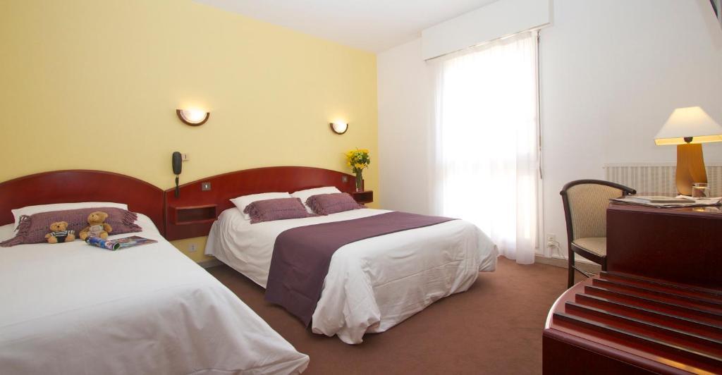 Hotel Le Ty-Lann Saint-Ave Luaran gambar