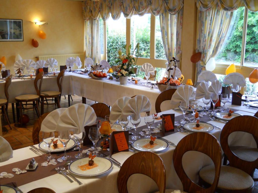 Hotel Le Ty-Lann Saint-Ave Luaran gambar