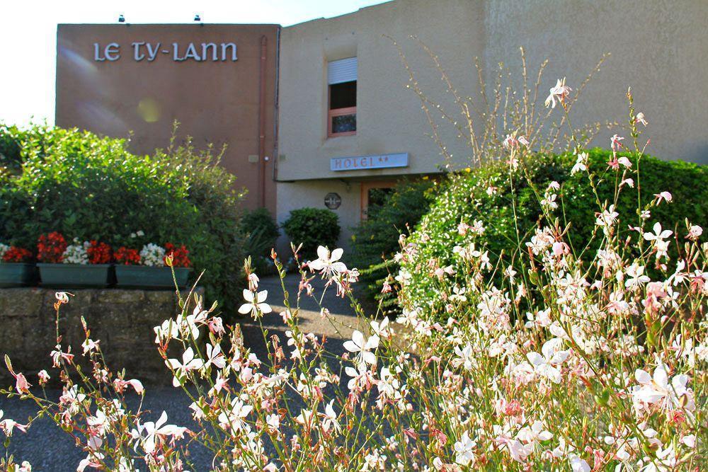Hotel Le Ty-Lann Saint-Ave Luaran gambar