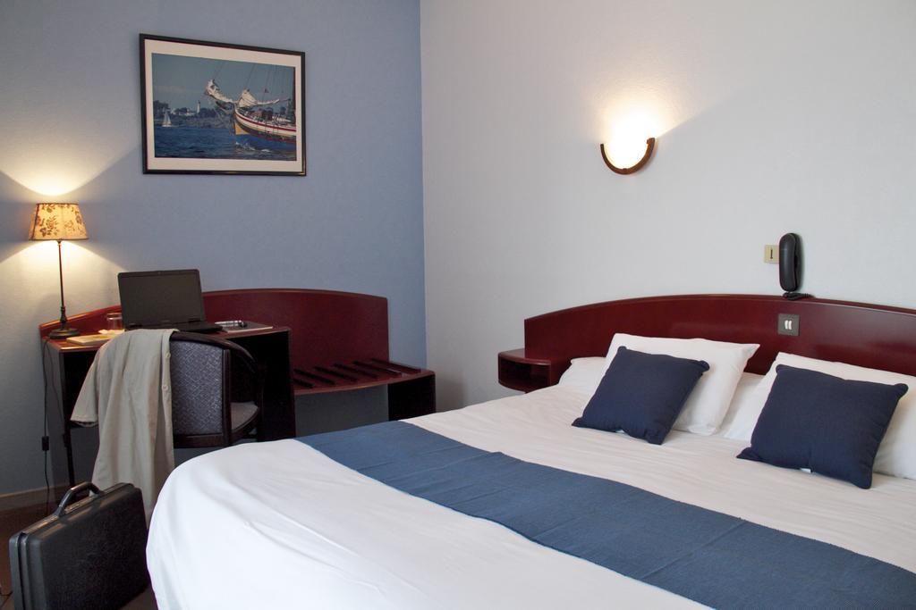 Hotel Le Ty-Lann Saint-Ave Luaran gambar